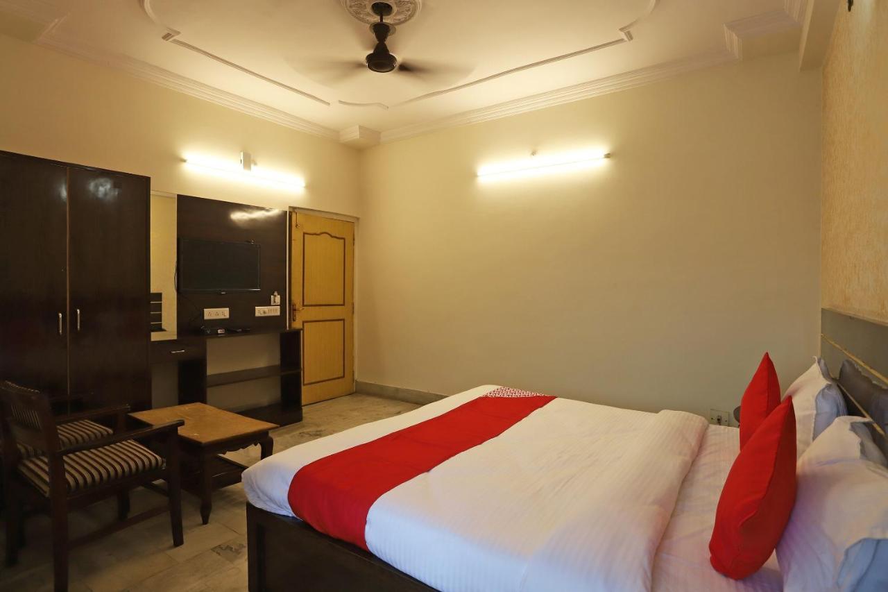 Oyo Flagship 76697 Hotel Park Awadh Lucknow Exterior photo