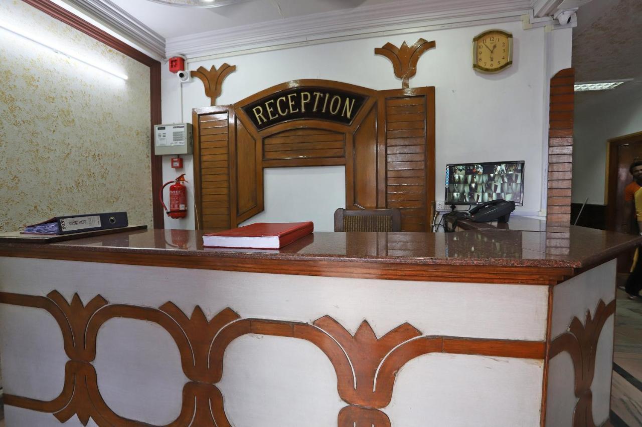 Oyo Flagship 76697 Hotel Park Awadh Lucknow Exterior photo